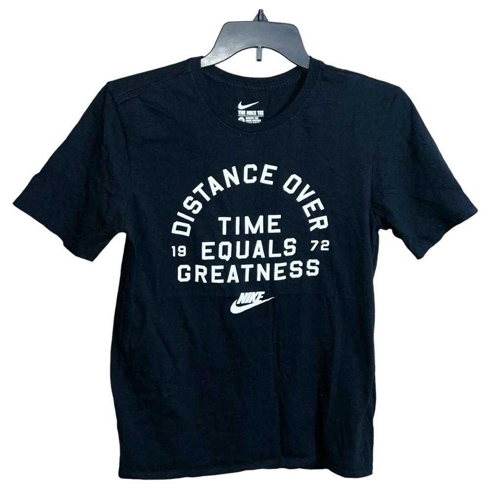 The Nike Tee Shirt Women’s Size M Black White Short Sleeve T-Shirt